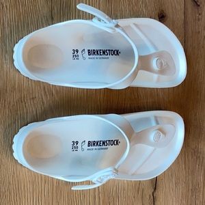 White Birkenstock’s
